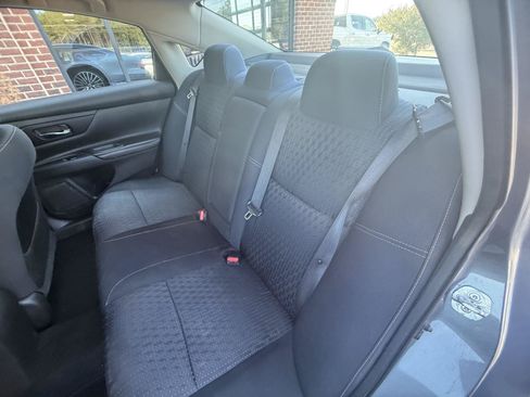 Used 2016 Nissan Altima 2.5 S w/ Power Driver Seat Package FWD image 16