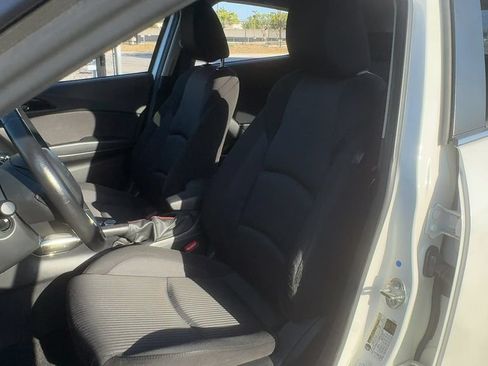 Used 2016 MAZDA MAZDA3 i Touring w/ Popular Equipment Package FWD image 11