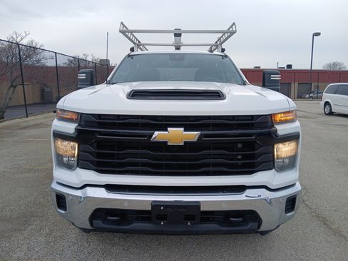 Used 2025 Chevrolet Silverado 2500 W/T w/ WT/CX Safety Package image 32