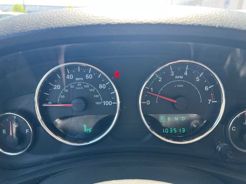Used 2014 Jeep Wrangler Sport w/ Quick Order Package 24S AWD/4WD image 9