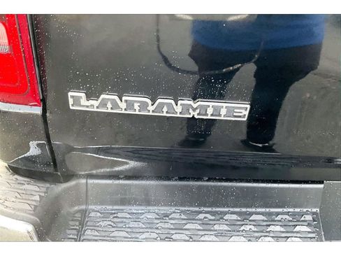 Used 2019 RAM 1500 Laramie image 8