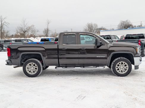 Used 2018 GMC Sierra 1500 SLE w/ SLE Value Package image 7