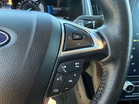 Used 2022 Ford Edge SEL AWD/4WD image 28