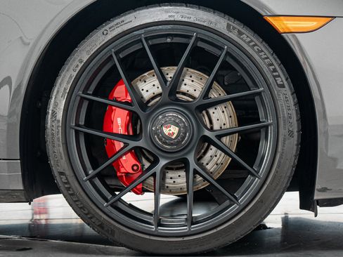 Used 2018 Porsche 911 Targa 4 GTS AWD/4WD image 49
