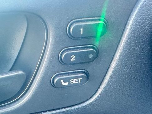 Used 2024 Honda Odyssey EX-L image 9