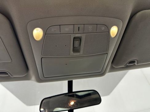 Used 2018 Nissan Rogue SV w/ Sun & Sound Touring Package image 32