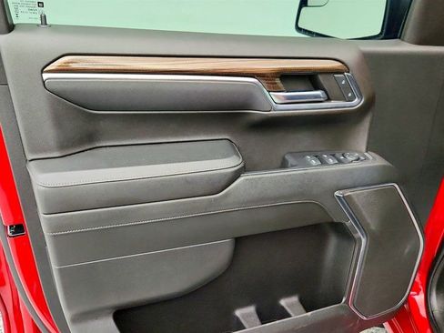 Used 2024 Chevrolet Silverado 1500 RST image 10