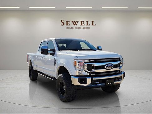 Used 2020 Ford F250 XLT w/ Tremor Off-Road Package image 7