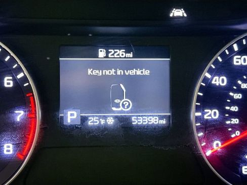 Used 2021 Kia Forte GT w/ GT2 Package image 13