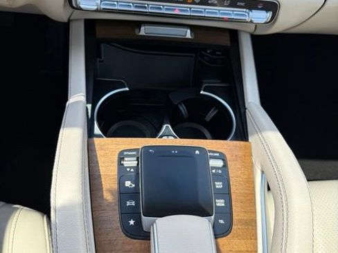 Used 2022 Mercedes-Benz GLE 350 4MATIC image 26