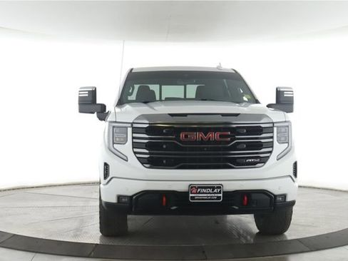 Used 2023 GMC Sierra 1500 AT4 w/ AT4 Premium Package AWD/4WD image 12