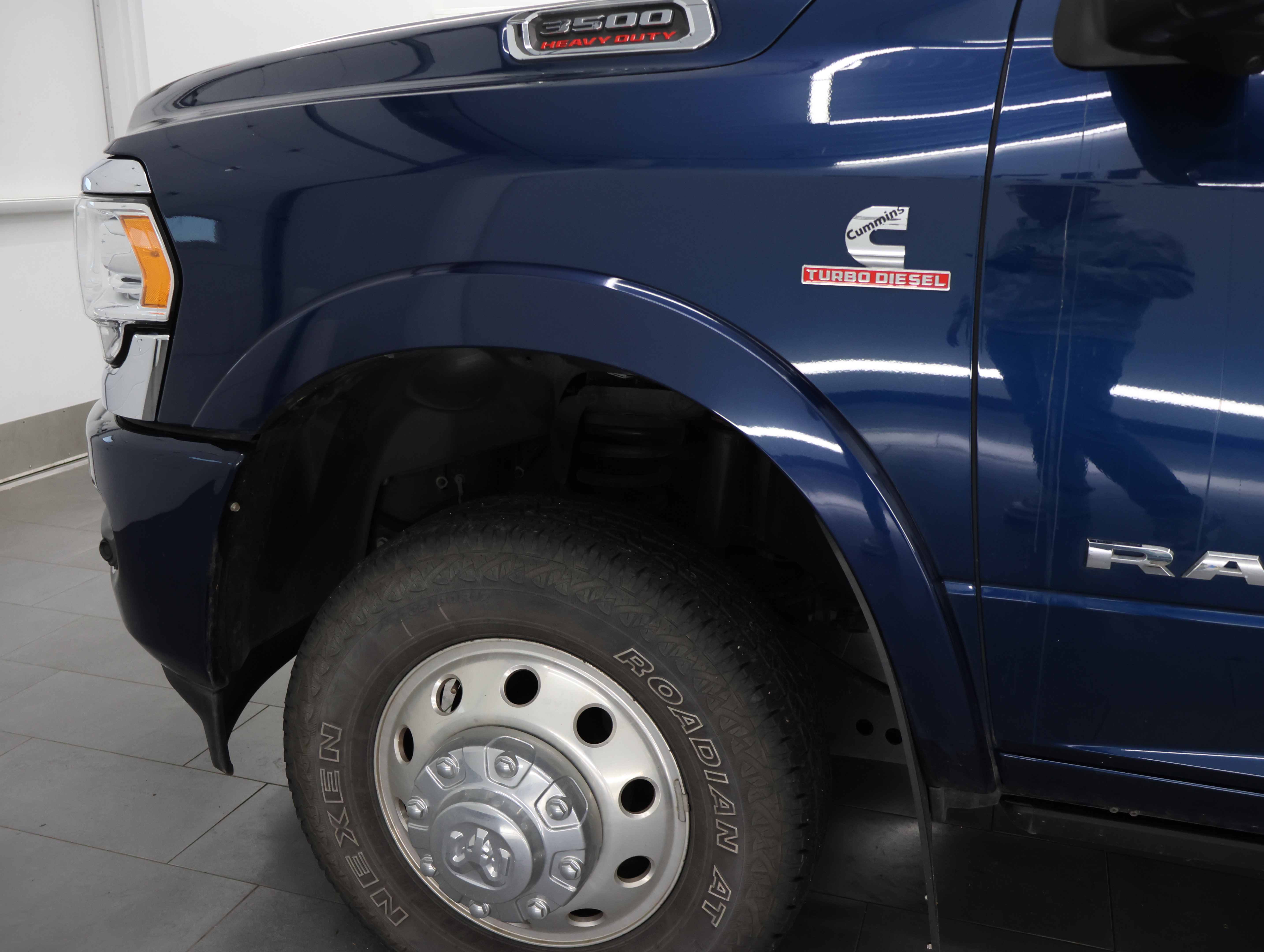 Used 2023 RAM 3500 Limited AWD/4WD image 39