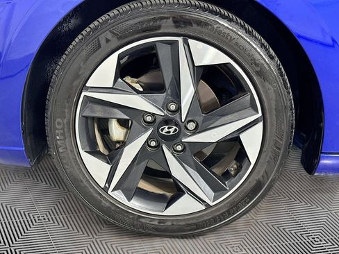 Certified 2023 Hyundai Elantra SEL w/ Convenience Package image 32