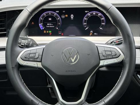 Used 2026 Volkswagen Tiguan SE FWD image 10