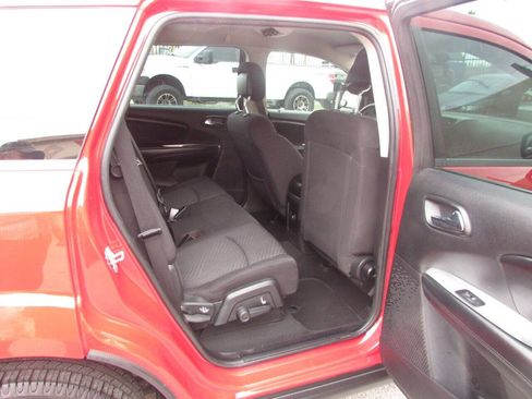 Used 2013 Dodge Journey American Value Package w/ Flexible Seating Group FWD image 33