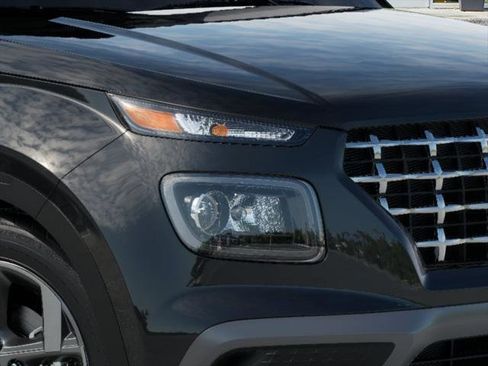 New 2026 Hyundai Venue SEL FWD image 9