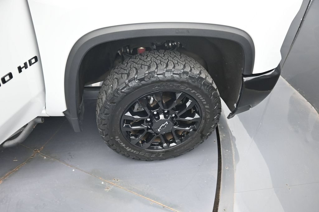 Used 2025 Chevrolet Silverado 2500 LT w/ Trail Boss Package AWD/4WD image 34
