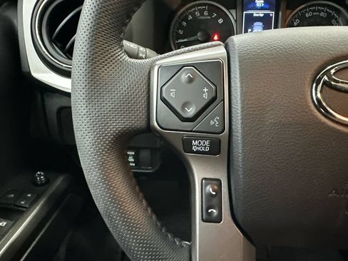 Used 2022 Toyota Tacoma Limited RWD image 26