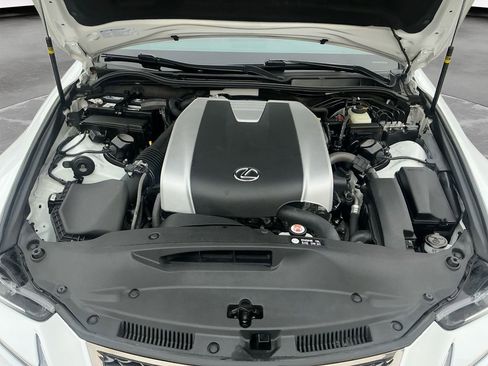 Used 2020 Lexus IS 350 F Sport w/ F Sport Package image 18