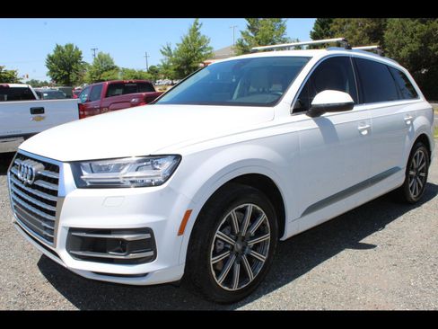 Used 2017 Audi Q7 3.0T Premium Plus AWD/4WD image 1