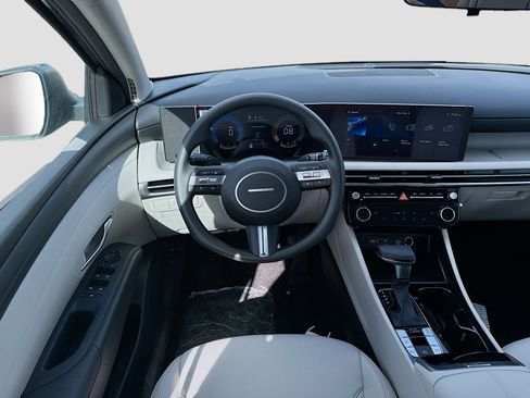 New 2026 Hyundai Tucson SEL image 15