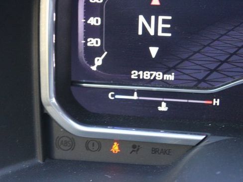 Used 2024 GMC Sierra 2500 Denali w/ Denali Reserve Package image 11