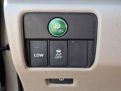Used 2015 Honda Accord EX-L image 28