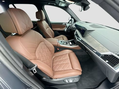 Certified 2026 BMW X5 sDrive40i w/ Climate Comfort Package RWD image 19