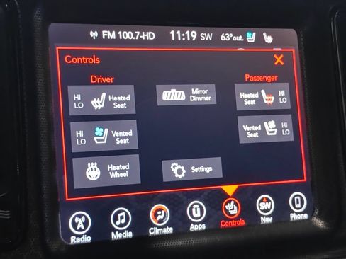Used 2017 Dodge Challenger R/T Scat Pack w/ Leather Interior Group RWD image 44