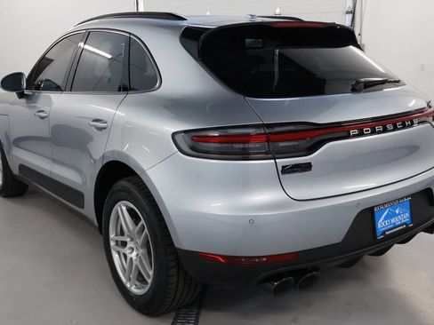 Used 2019 Porsche Macan AWD/4WD image 5