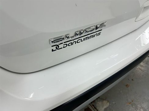 Used 2018 Buick Encore Preferred image 24