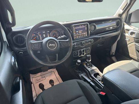 Used 2023 Jeep Wrangler Unlimited Sport AWD/4WD image 13