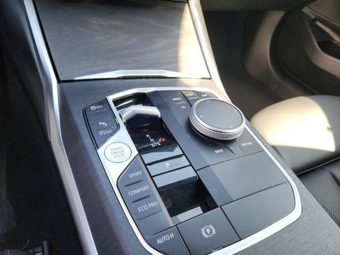 Used 2023 BMW 330i xDrive Sedan w/ Driving Assistance Package image 31