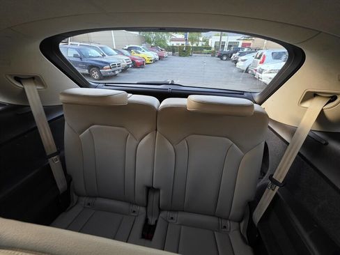 Used 2018 Audi Q7 3.0T Premium Plus w/ Premium Plus Package AWD/4WD image 14