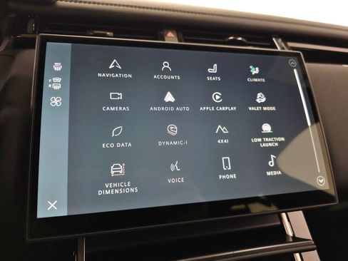 Certified 2026 Land Rover Range Rover Velar Dynamic SE AWD/4WD image 28