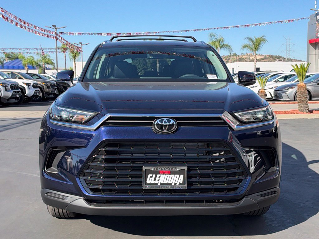 New 2026 Toyota Grand Highlander AWD Hybrid image 3