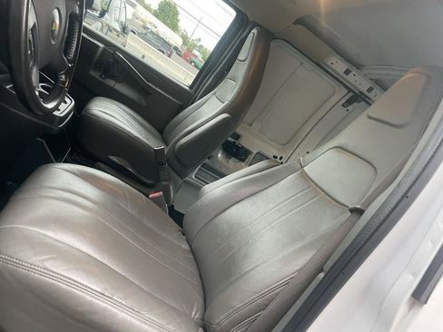 Used 2021 Chevrolet Express 2500 Extended w/ Driver Convenience Package image 11