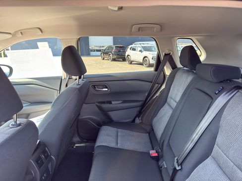 New 2026 Nissan Rogue SV AWD/4WD image 32