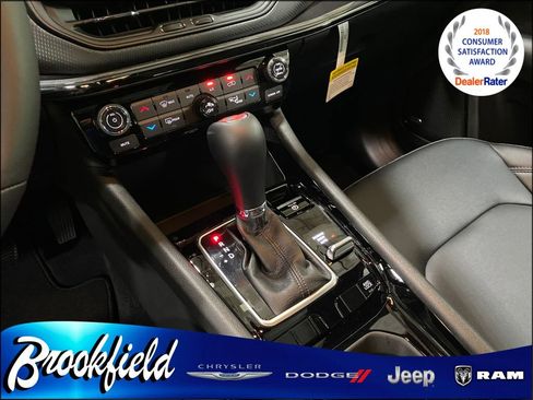 New 2025 Jeep Compass Limited w/ Sun & Sound Group image 25