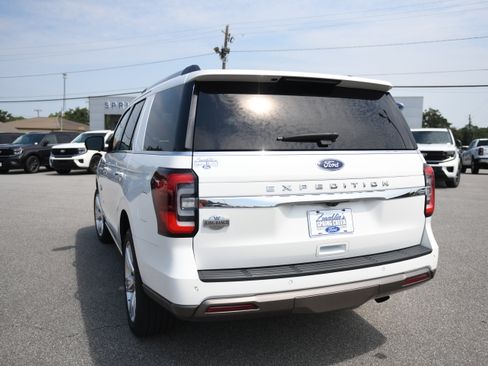 Used 2024 Ford Expedition King Ranch RWD image 7