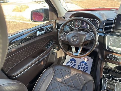 Used 2018 Mercedes-Benz GLS 550 4MATIC image 27