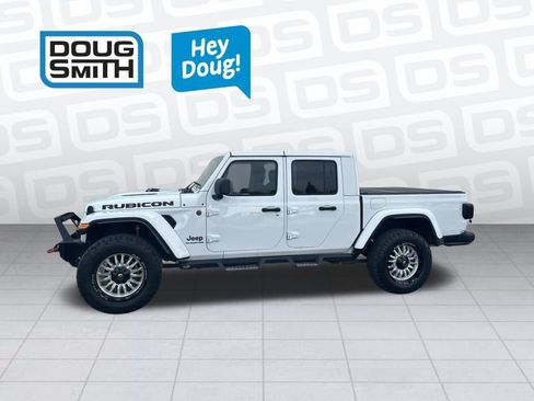 Used 2022 Jeep Gladiator Rubicon w/ LED Lighting Group AWD/4WD image 2