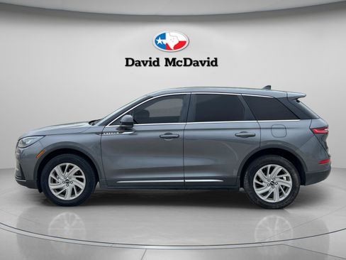 Used 2023 Lincoln Corsair AWD image 7