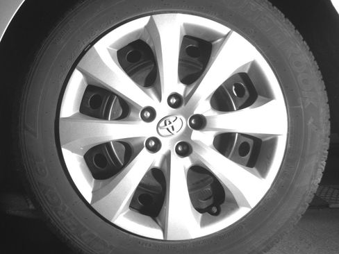 Used 2025 Toyota Corolla LE FWD image 11