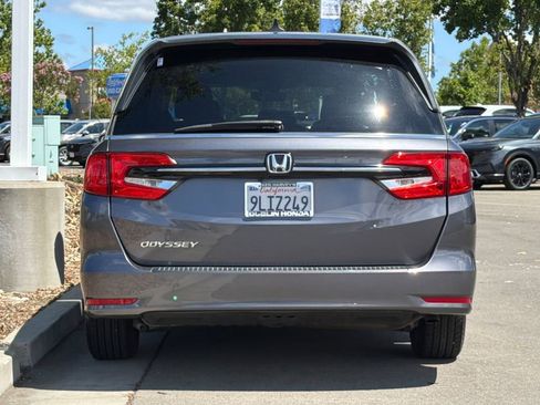 Used 2024 Honda Odyssey EX-L image 5