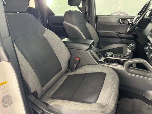 Used 2021 Ford Bronco Big Bend w/ Sasquatch Package image 32