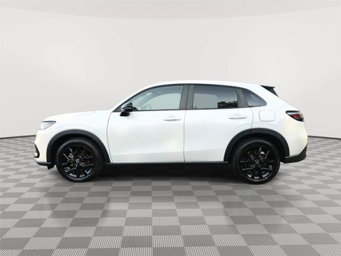 Used 2024 Honda HR-V Sport image 4