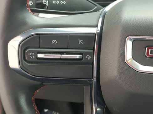 Used 2023 GMC Canyon AT4X image 23