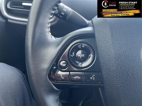 Used 2020 Toyota Prius Prime LE image 23