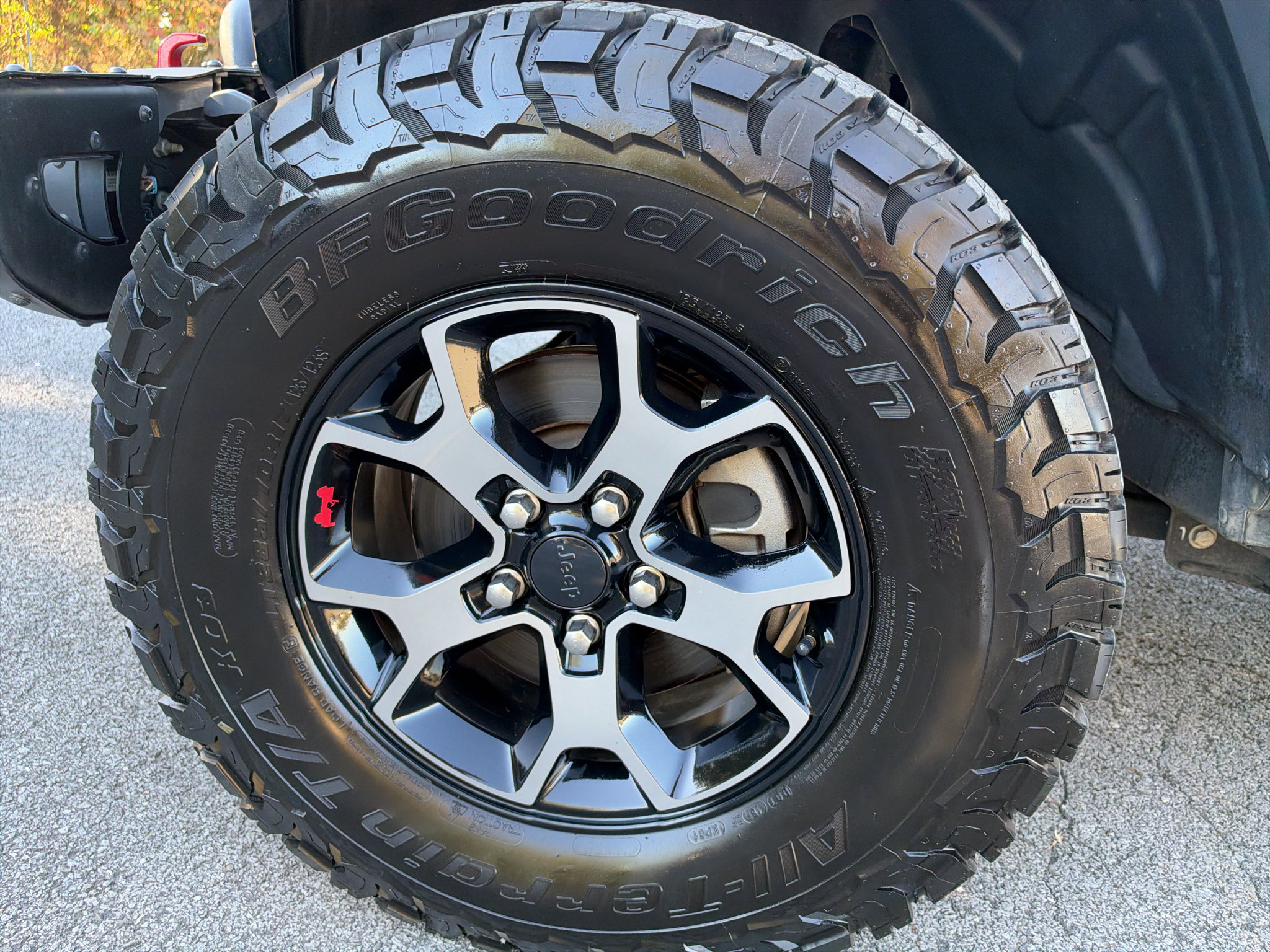 Used 2018 Jeep Wrangler Unlimited Rubicon AWD/4WD image 27